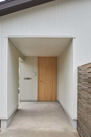 広島県府中市でガルバ鋼板のおしゃれな新築住宅をプラン｜工務店コアハウス